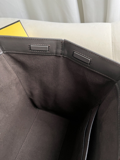 フェンディバッグ細部ディテール